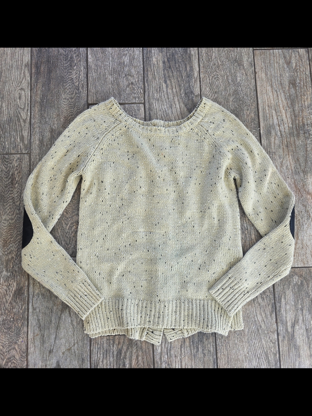 Market & Spruce Cream Speckled Crewneck Sweater with Black Elbow Patches Small